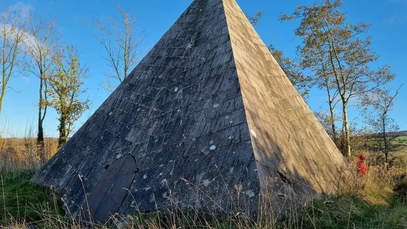 County Offaly - Kinnitty Pyramid
