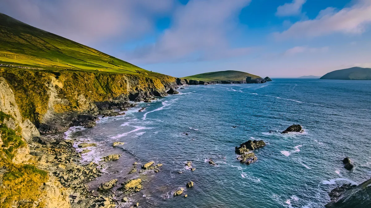 The coast at Dunquin looking out towards the Blasket Islands
