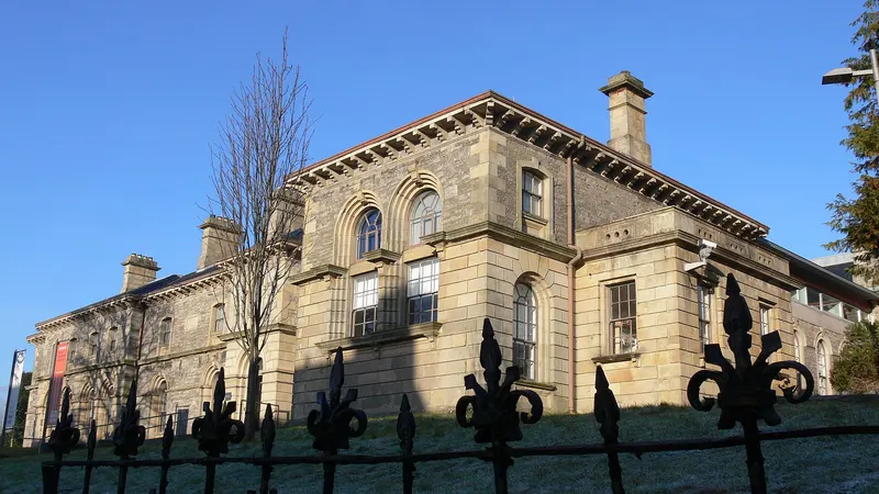 The stone front of the Model in Sligo behind its railings on a frosty morning