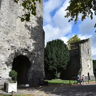 Maynooth - Maynooth Castle