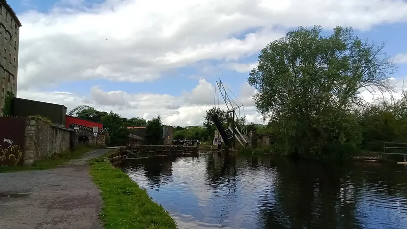 The lock and lifting bridge on the Barrow navigation at Bagenalstown