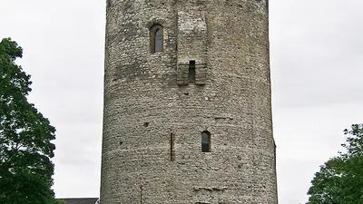 The tall round keep of Nenagh Castle filling the frame